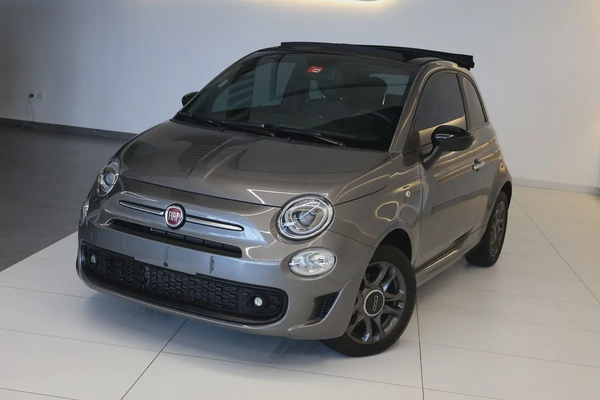 FIAT 500 CONVERTIBLE - GCC SPECS - ACCIDENT FREE - UNDER WARRANTY - EXCELENT CONDITION -