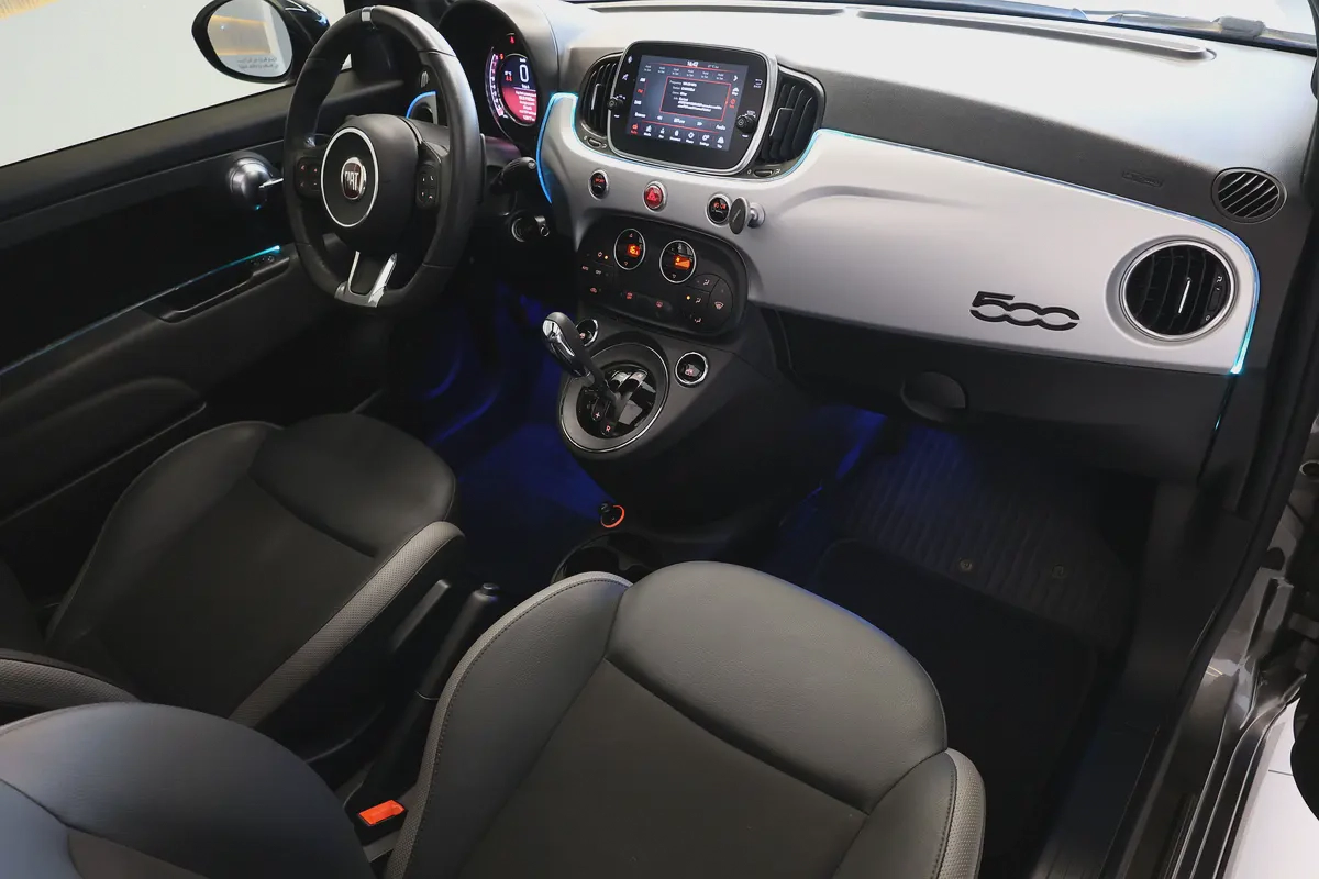 FIAT 500 CONVERTIBLE - GCC SPECS - ACCIDENT FREE - UNDER WARRANTY - EXCELENT CONDITION --14-14