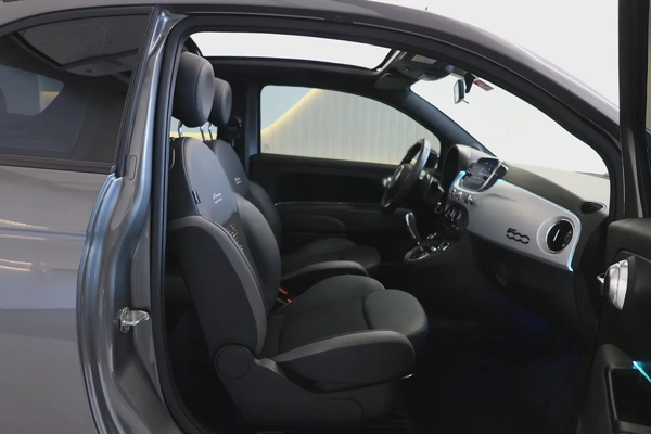 FIAT 500 CONVERTIBLE - GCC SPECS - ACCIDENT FREE - UNDER WARRANTY - EXCELENT CONDITION -