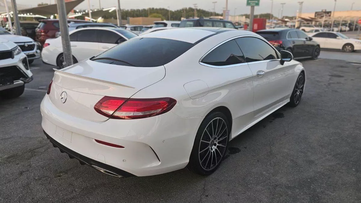Mercedes Benz C200 AMG Mercedes c200 v4 2018-8-0