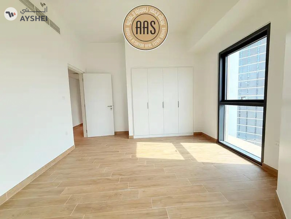 New Community|| 3bhk flat Multiple cheques||Near Metro Station-8-8