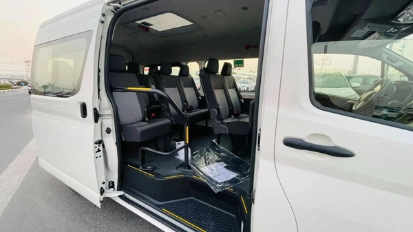 Toyota Hiace HIACE 2.8 AUTOMATIC DIESEL