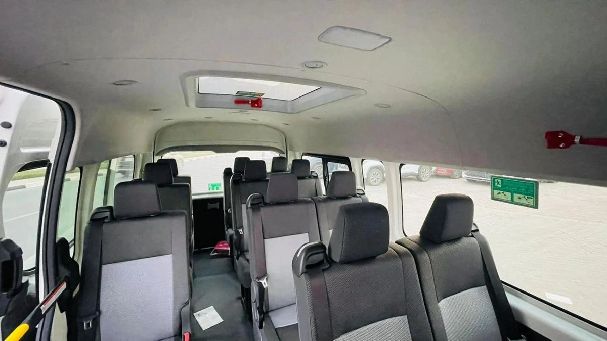 Toyota Hiace HIACE 2.8 AUTOMATIC DIESEL