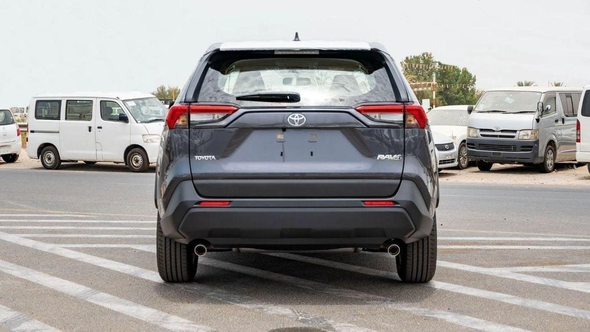 Toyota RAV4 EX 2.0P AT 4X2 MY2024 – GREY BASIC-4-4