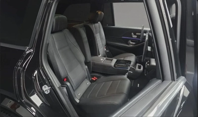 Mercedes Benz GLS580 4MATIC-7
