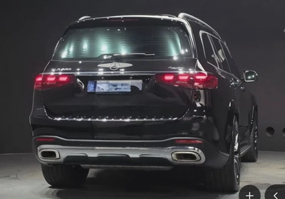Mercedes Benz GLS580 4MATIC-3