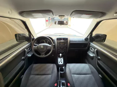 Single Owner, GCC Specs 2018 SUZUKI JIMNY GLX 2Door, 1.3Litre V4 4WD, Partially Agency Maintained.-5