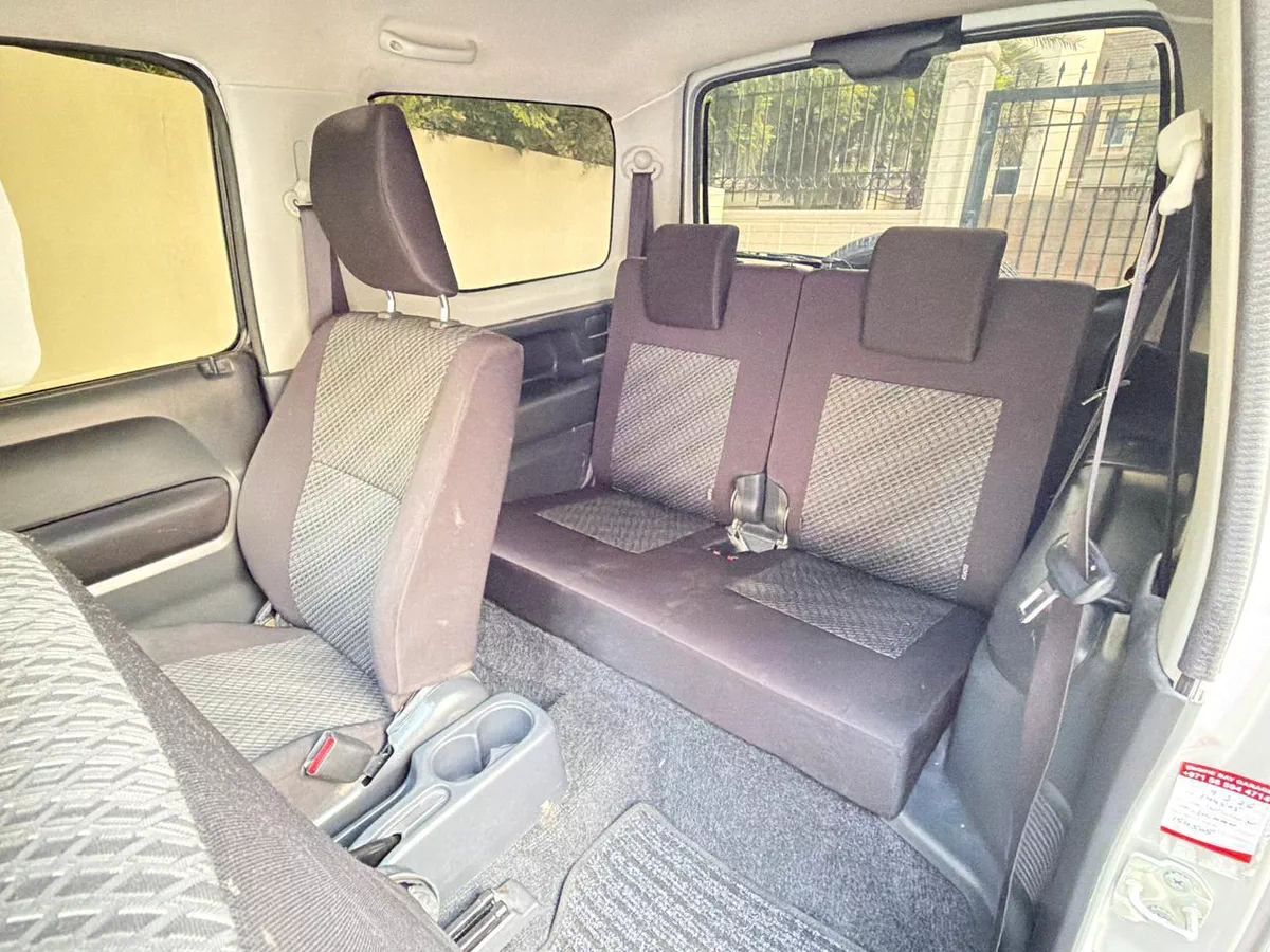 Single Owner, GCC Specs 2018 SUZUKI JIMNY GLX 2Door, 1.3Litre V4 4WD, Partially Agency Maintained.-16-16