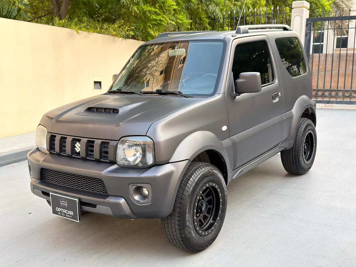 Single Owner, GCC Specs 2018 SUZUKI JIMNY GLX 2Door, 1.3Litre V4 4WD, Partially Agency Maintained.