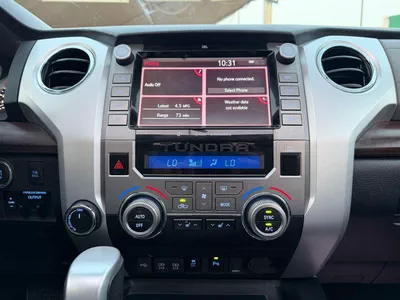 For sale Toyota Tundra II Facelift, 5.7 l, 2020 in UAE, Sharjah-16