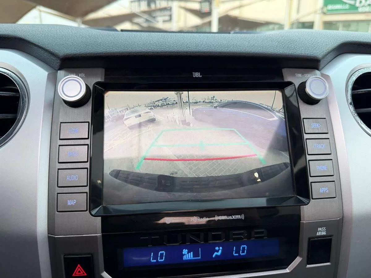 For sale Toyota Tundra II Facelift, 5.7 l, 2020 in UAE, Sharjah-3-3