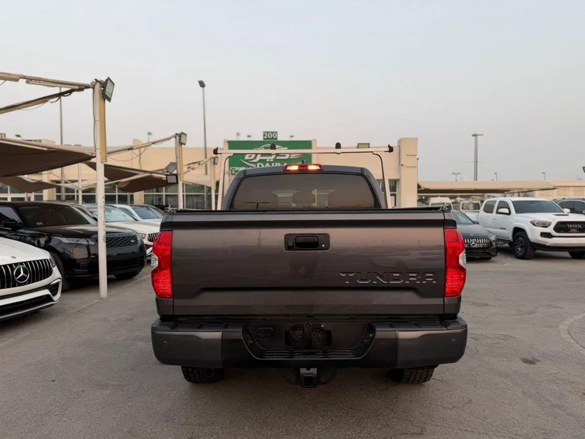 For sale Toyota Tundra II Facelift, 5.7 l, 2020 in UAE, Sharjah-17-17