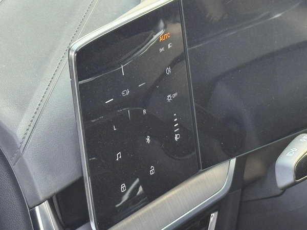 MG One Deluxe 1.5L Petrol FWD