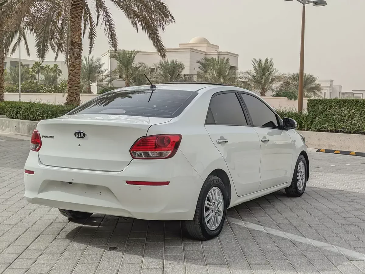 Kia Pegas LX 2020 GCC Specs - Full Option Top With Navigation  Sunroof Premium Condition Low KM Car-13-13