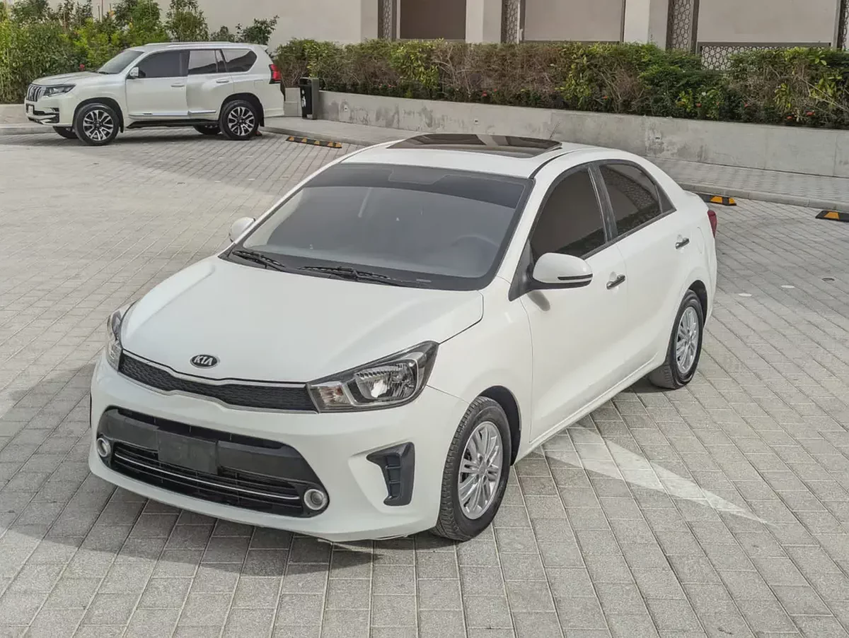 Kia Pegas LX 2020 GCC Specs - Full Option Top With Navigation  Sunroof Premium Condition Low KM Car-1-1