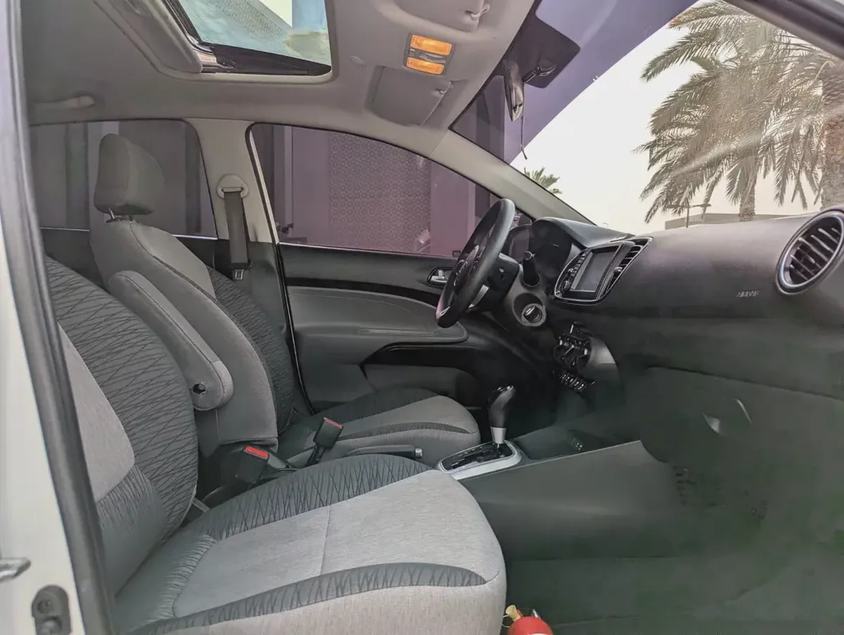 Kia Pegas LX 2020 GCC Specs - Full Option Top With Navigation  Sunroof Premium Condition Low KM Car-7-7