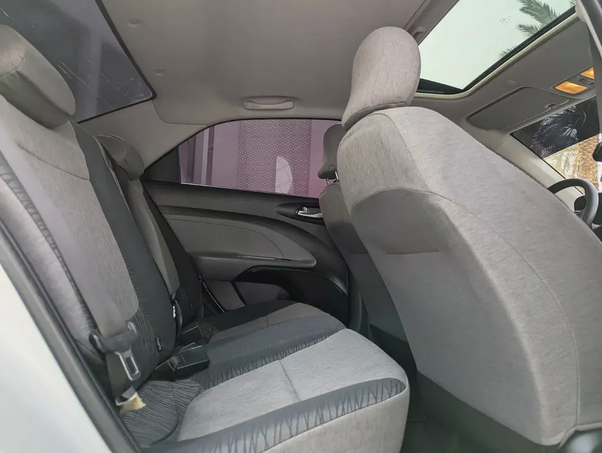 Kia Pegas LX 2020 GCC Specs - Full Option Top With Navigation  Sunroof Premium Condition Low KM Car-8-8