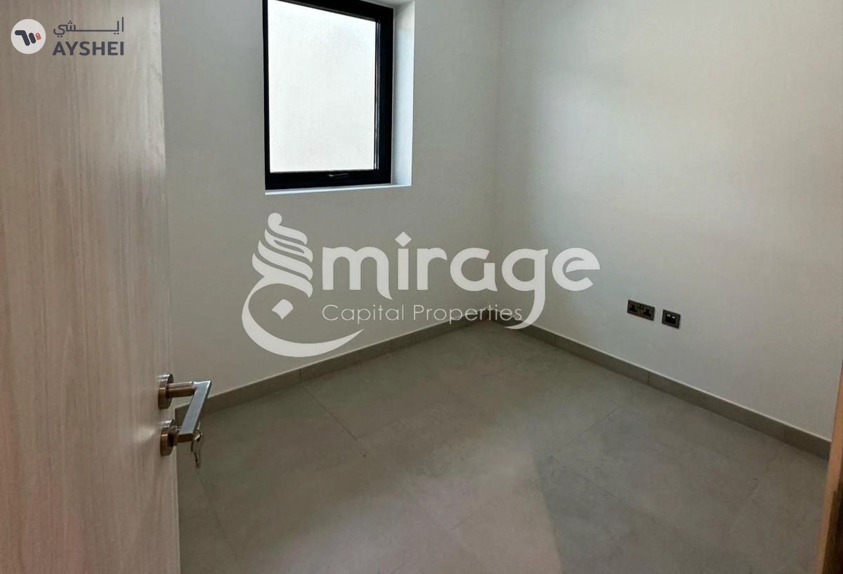 TOWNHOUSE FOR SALE IN NOYA 1, NOYA