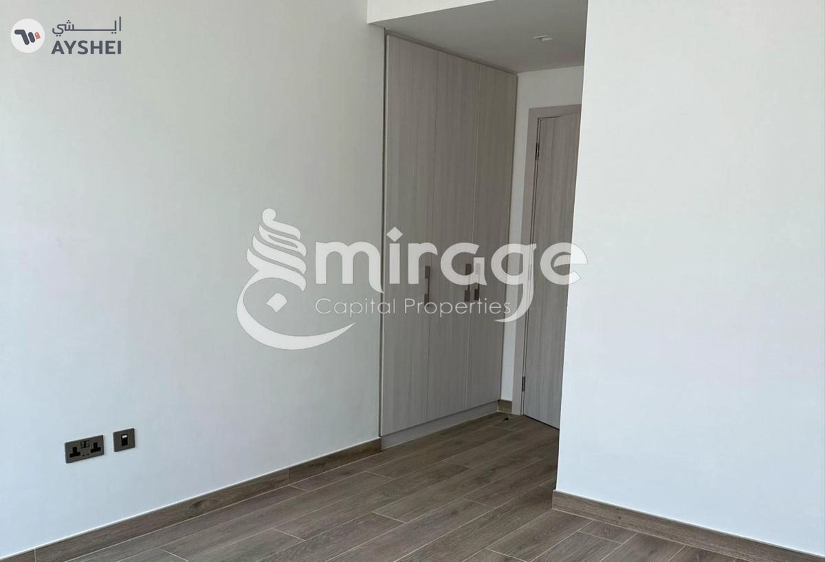 TOWNHOUSE FOR SALE IN NOYA 1, NOYA