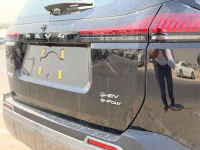 Toyota RAV4 VXR HEV-5