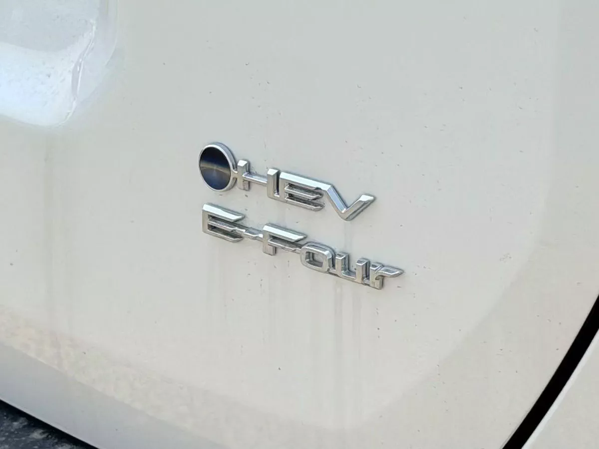 Toyota RAV4 VXR HEV-19-0