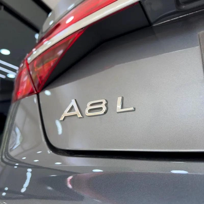 2016 Audi A8L quattro GCC Specs-11