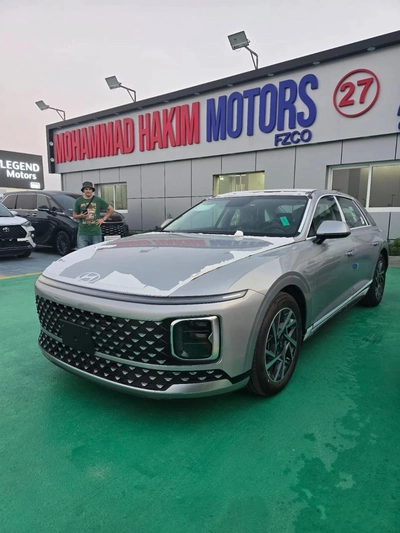 Hyundai Azera 3.5L V6 Premium-0