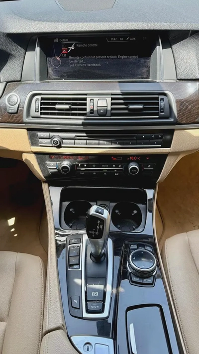 2015 BMW 520i | G.C.C-12