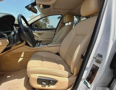 2015 BMW 520i | G.C.C-8