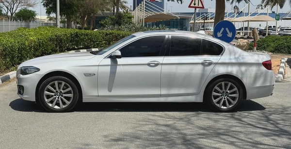 2015 BMW 520i | G.C.C