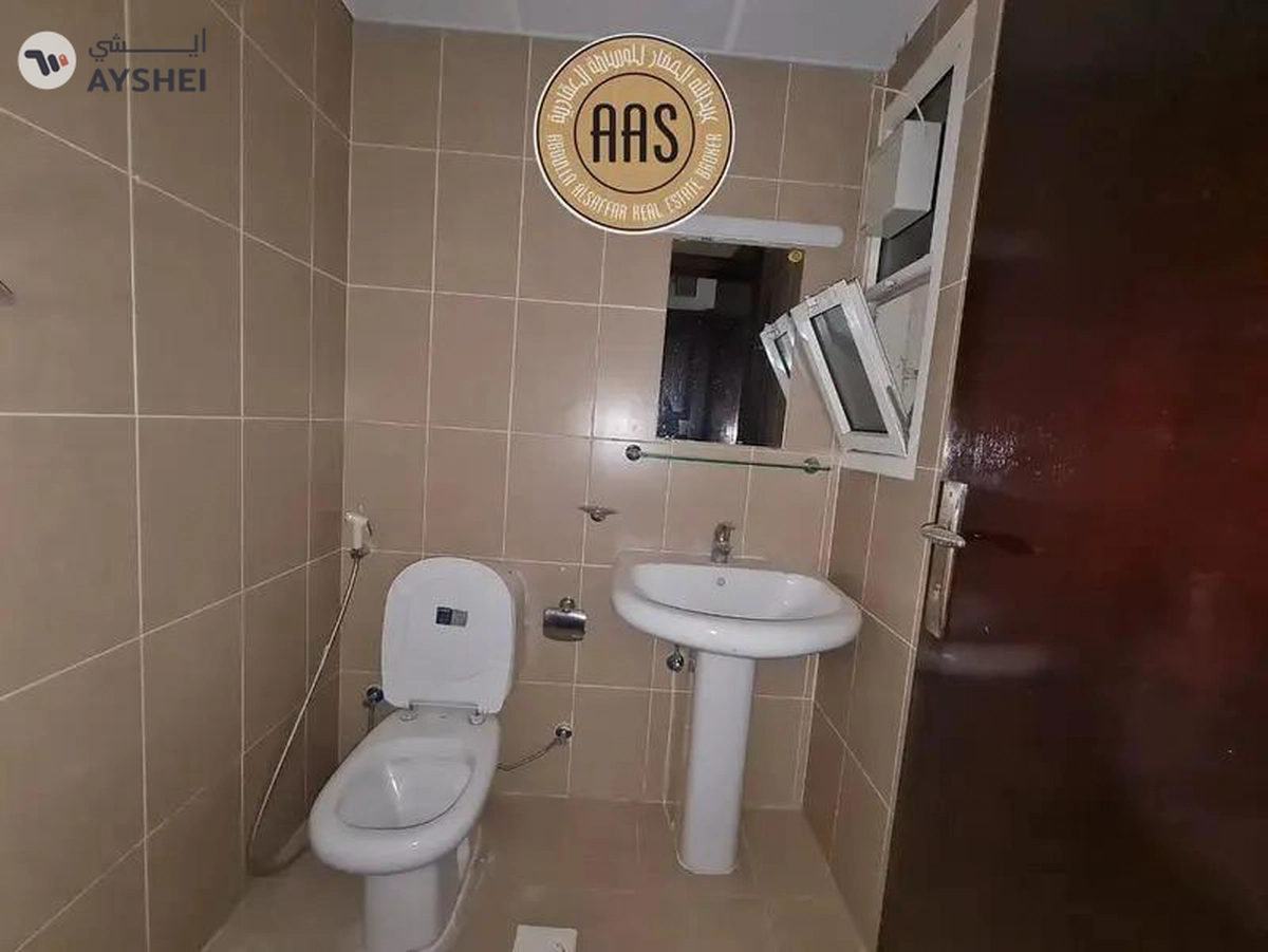 Close To Mulla Palza 1Bhk 49k With Full Family Building-1-1