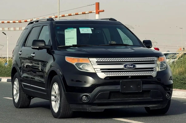 FORD EXPLORER XLT | 2014 | ONLY : 74941 KM | JAPAN IMPORT | CLEAN TITLE