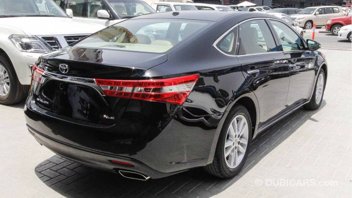 2015 Toyota Avalon XLE-7-7