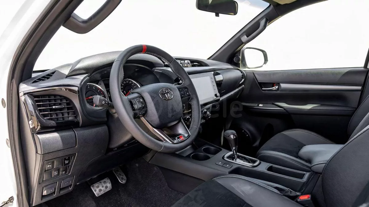 Toyota Hilux GR SPORT-14-0