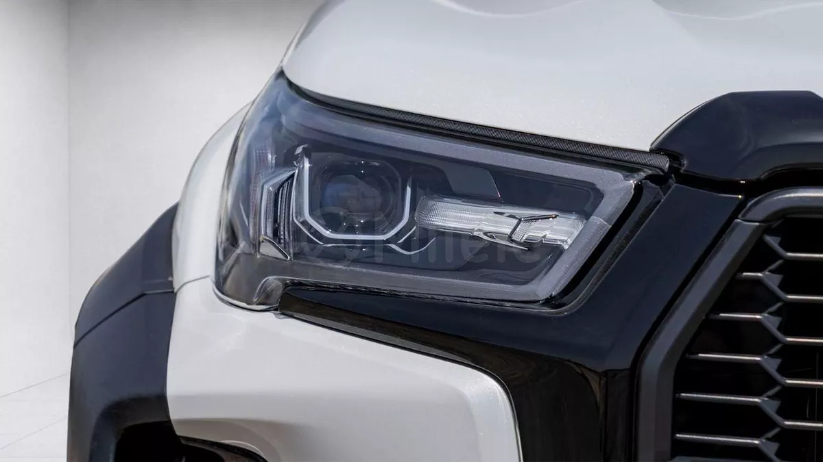 Toyota Hilux GR SPORT-3-0