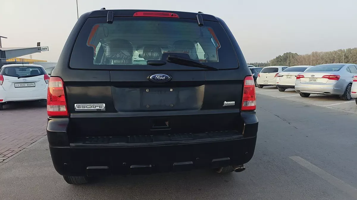 Ford Escape XLS 2012 GCC Specs-10-10