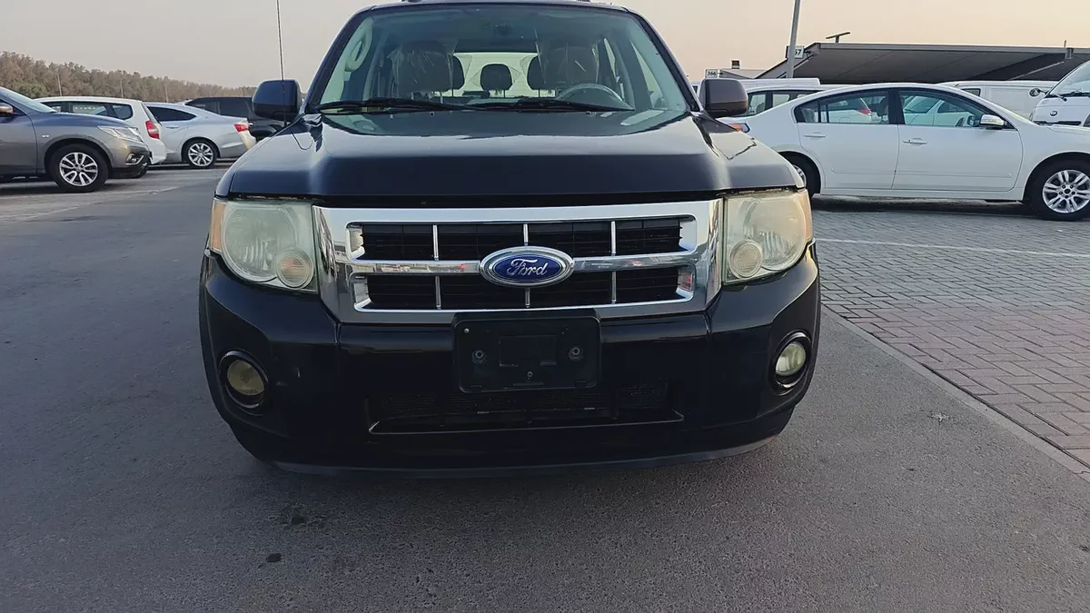 Ford Escape XLS 2012 GCC Specs-2-2