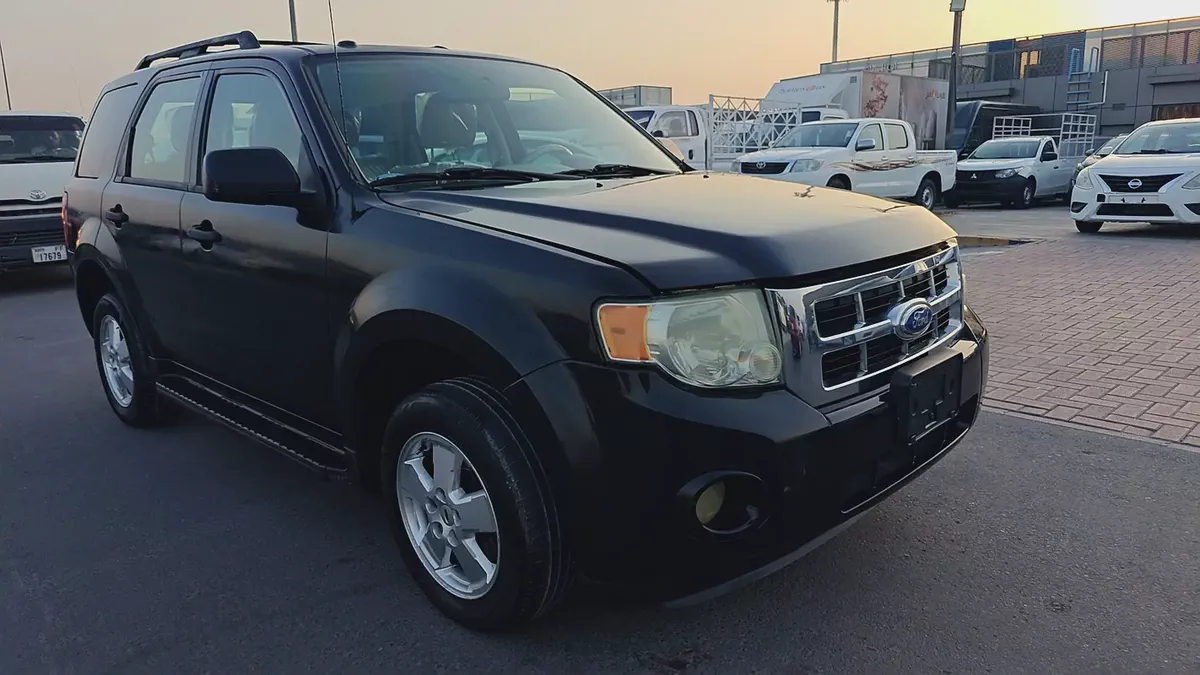 Ford Escape XLS 2012 GCC Specs-7-7