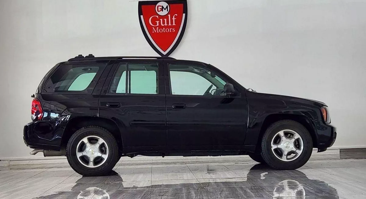 Chevrolet Trailblazer LTZ 4.2L-6CYL EXCELLENT CONDITION JAPANESE SPECIFICATION-4-0