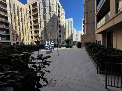 Luxurious brand new one bedroom with all facilities available in Al Mamsha-6
