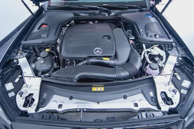 Mercedes Benz E200 Coupe | 2023 | 29,000 km-16