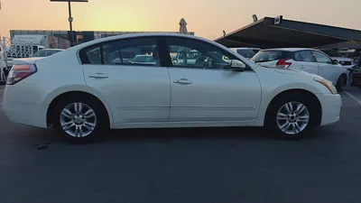 Nissan Altima SV 2012 GCC Specs - Excellent Condition-3