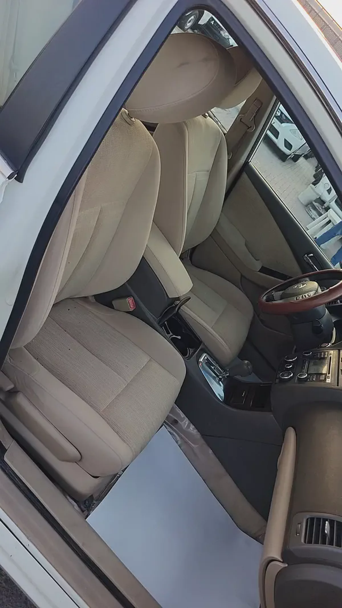 Nissan Altima SV 2012 GCC Specs - Excellent Condition-12-12