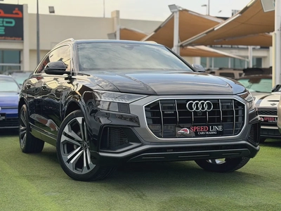 Audi Q8 55 TFSI quattro S line - GCC Specs Full Service History-1