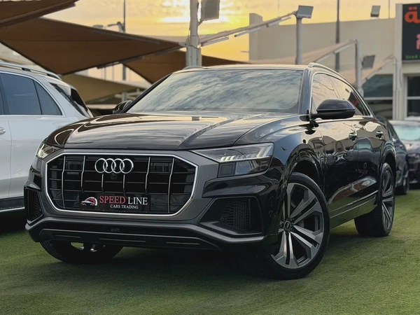 Audi Q8 55 TFSI quattro S line - GCC Specs Full Service History