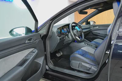 2022 - Volkswagen Golf R - Low mileage | With warranty for 129,000.00 AED-7