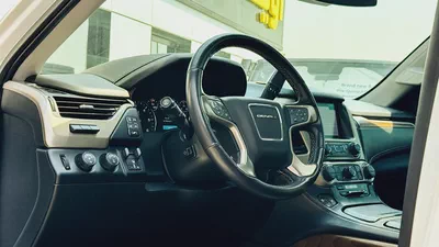 GMC Yukon Denali 2020 Full Service History GCC 6.2L V8 Perfect Condition-9
