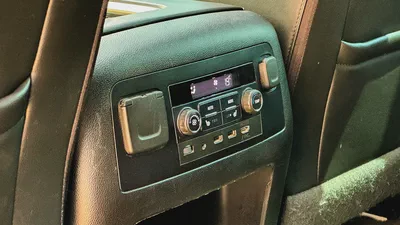 GMC Yukon Denali 2020 Full Service History GCC 6.2L V8 Perfect Condition-18