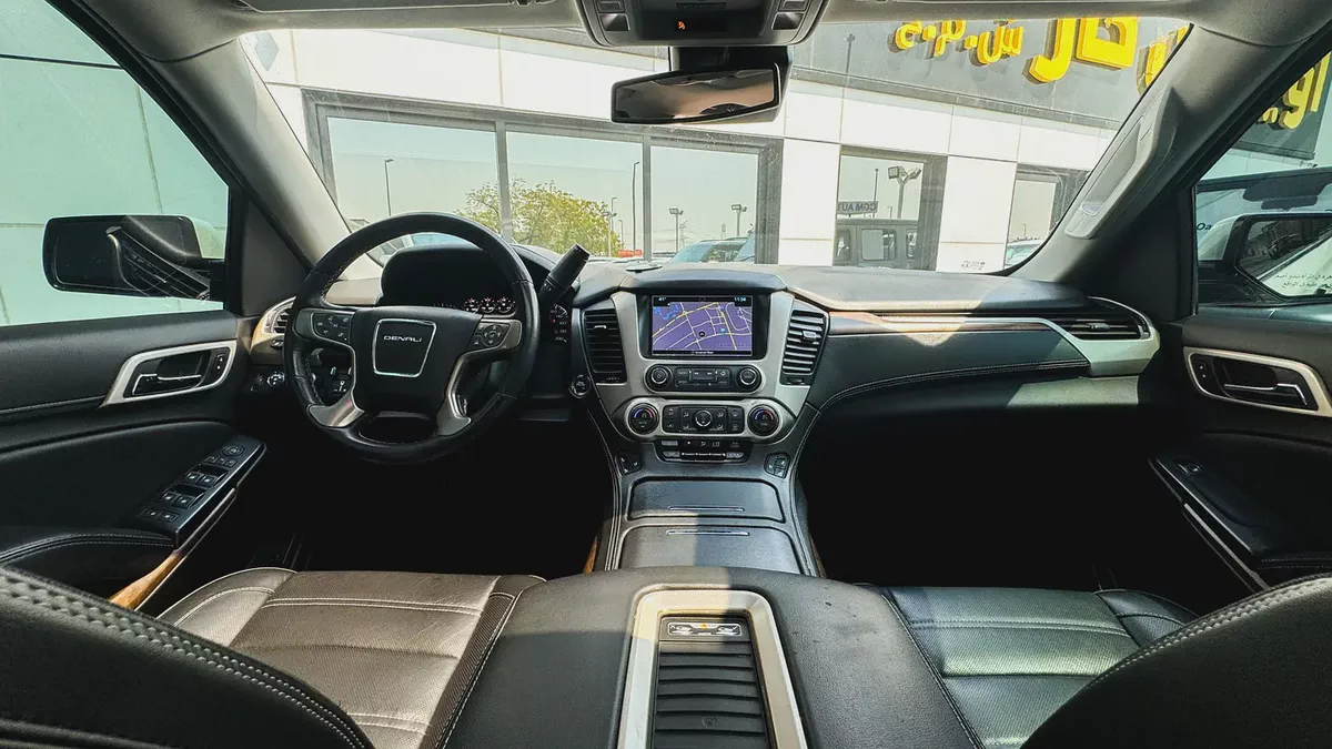 GMC Yukon Denali 2020 Full Service History GCC 6.2L V8 Perfect Condition-16-16