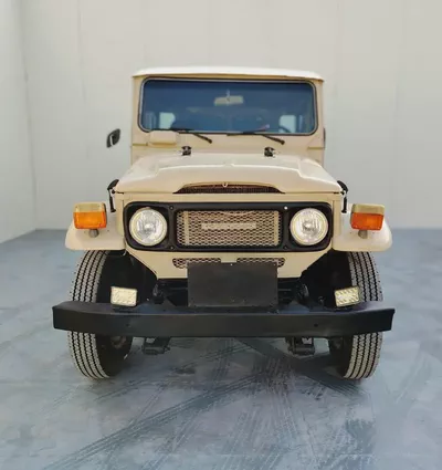 Classic 1983 Toyota FJ Cruiser Base | GCC Specs | Well Maintained-8